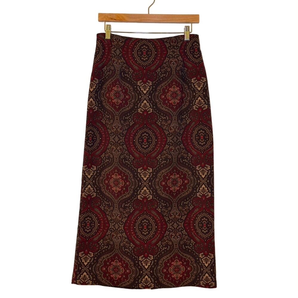 Elegant Paisley Midi Skirt